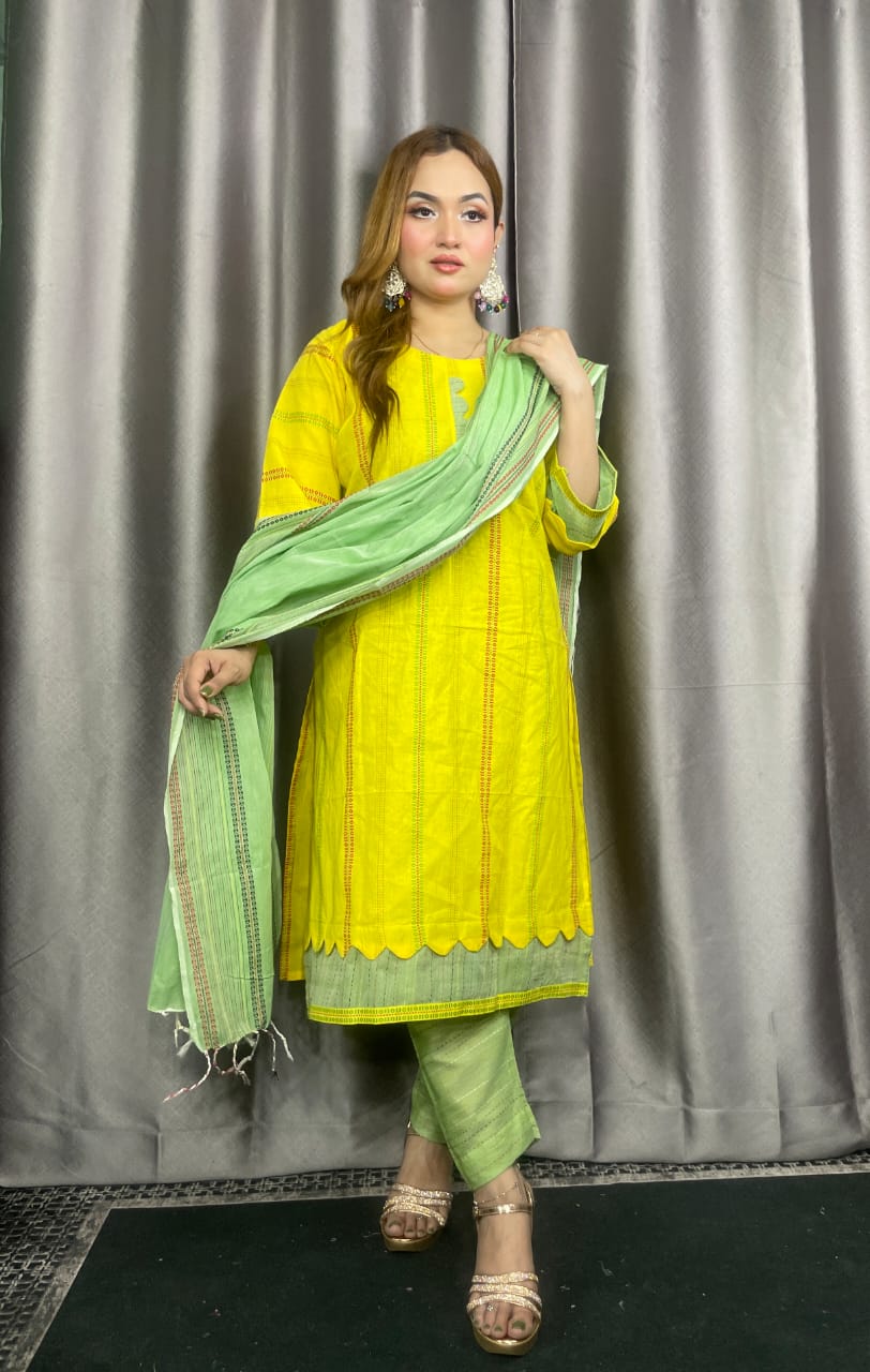 পিওর সুতি তাঁত থ্রি পিস - Image 3